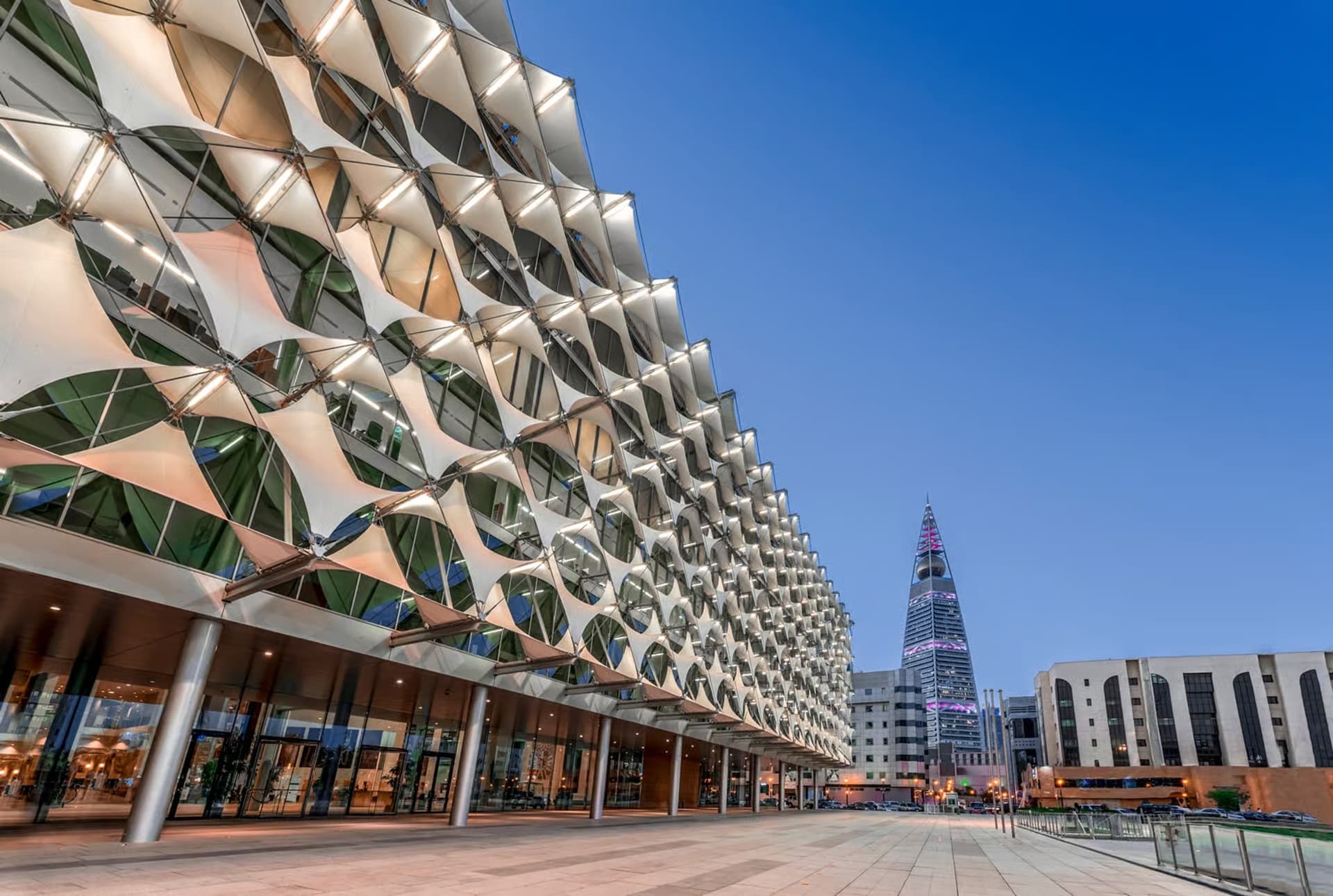 The Golden Sands & Neon Dreams Expedition - Travel experience in Saudi Arabia